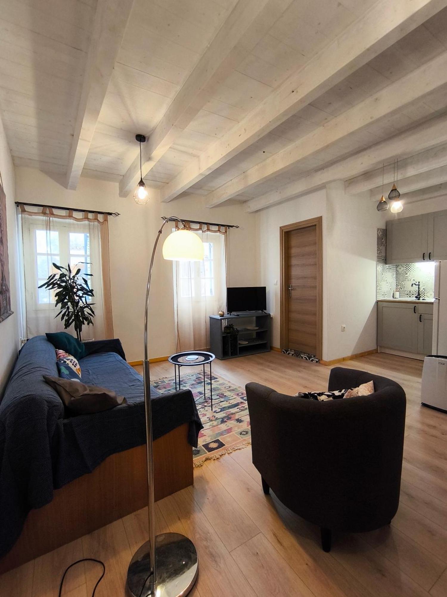 Dafnis Corfu Town Apartment